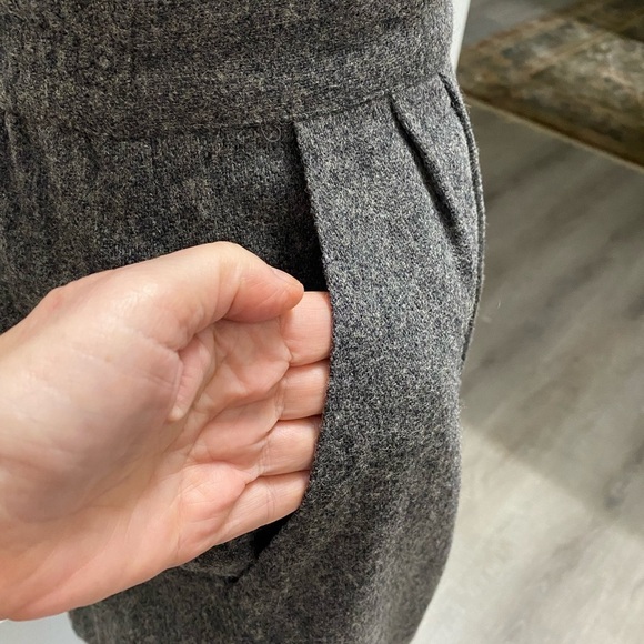 Vintage fully lined wool blend charcoal gray midi pencil skirt by Sag Harbor 10 - Picture 2 of 12